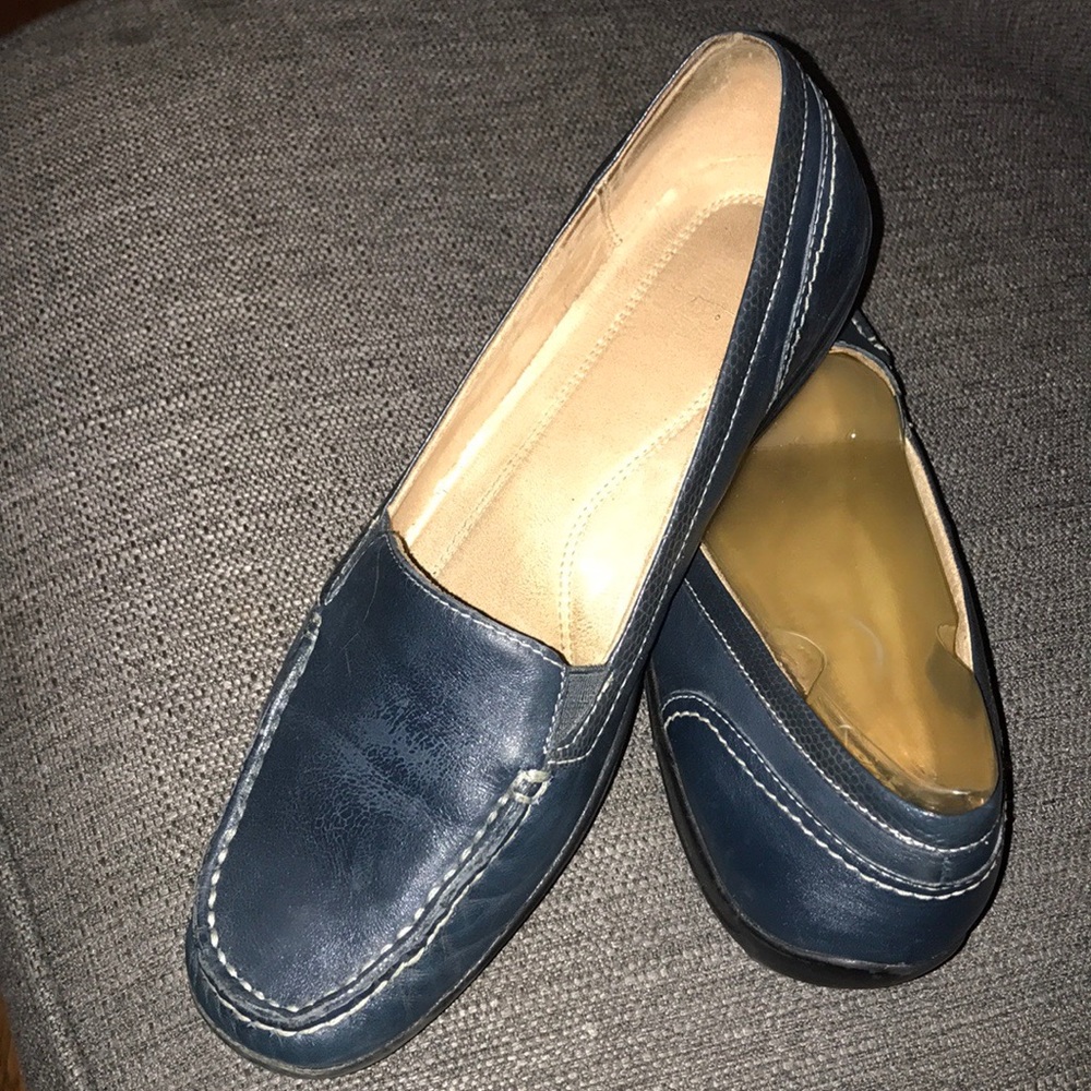 🔥 Final SALE Navy Naturalizer